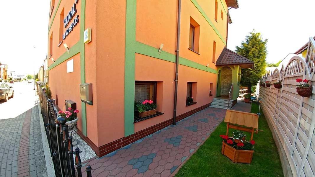 Pensjonat Koral Darlowko Exterior photo